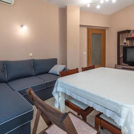 Azure Pretty Apartment Top Location Near Sea Garden Бургас Екстериор снимка