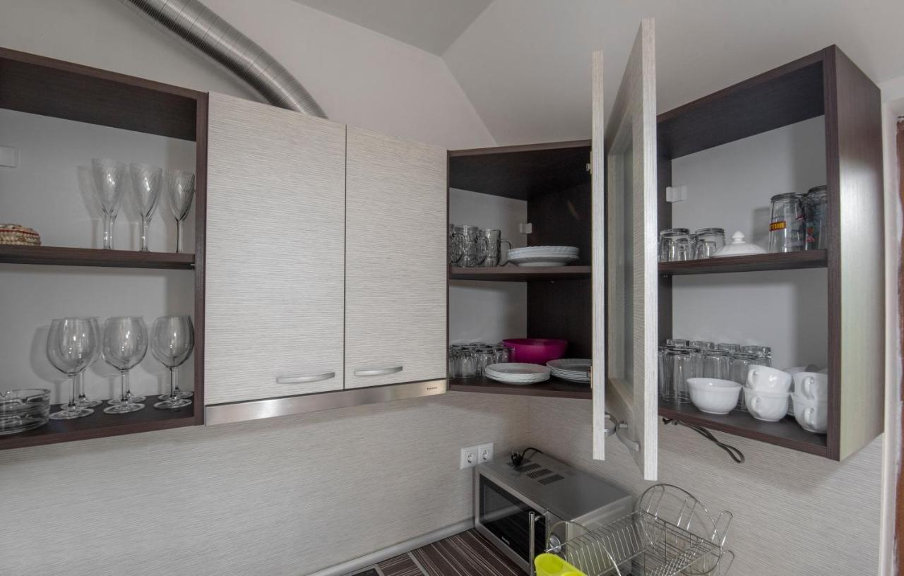 Azure Pretty Apartment Top Location Near Sea Garden Бургас Екстериор снимка